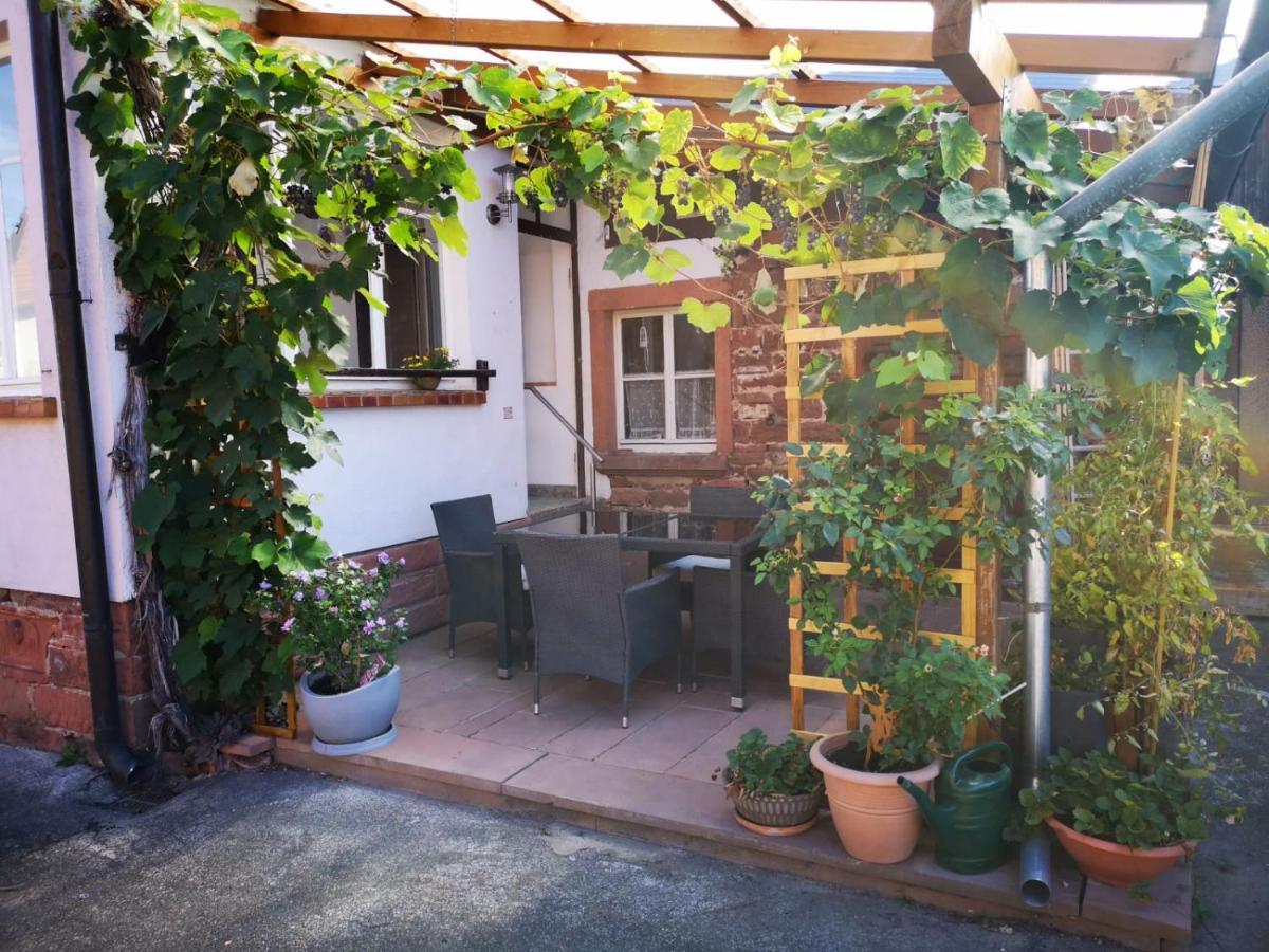 Gemuetliches Sandsteinhaus Buergstadt Buitenkant foto